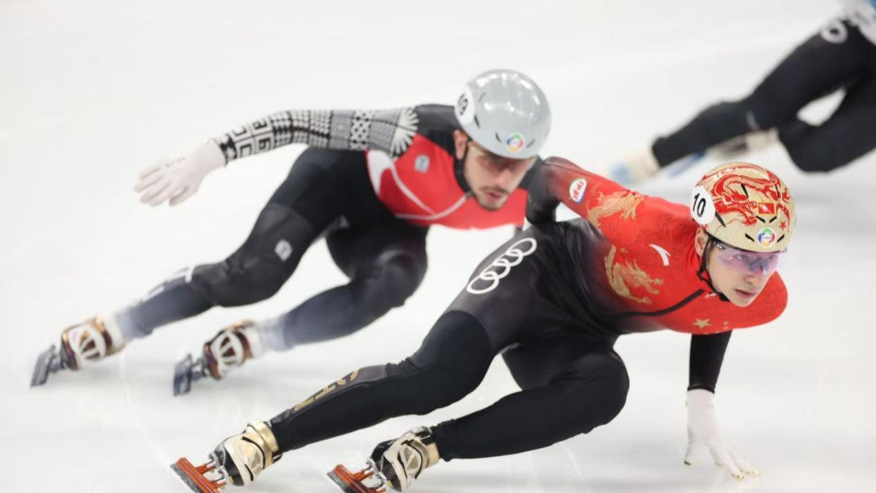 20年后再度执裁世锦赛，69岁曲励见证北京短道跨越式发展