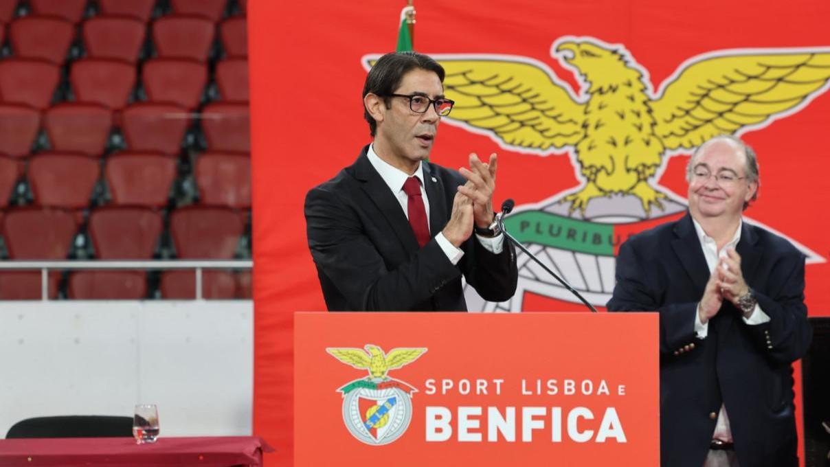 提前开香槟，穆里尼奥帅位无忧，科斯塔以碾压态势赢得本菲卡竞选