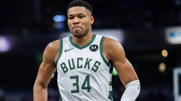 谁尽力？谁犯罪？谁的打法不团队？快看今日NBA红黑榜！（11.4）