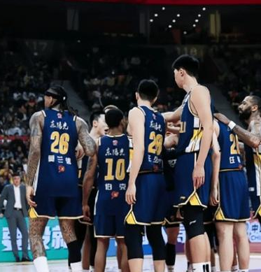 CBA季后赛改成一天一场比赛是不是更好一点呢？自从之前姚明上任中国篮协主席，CB