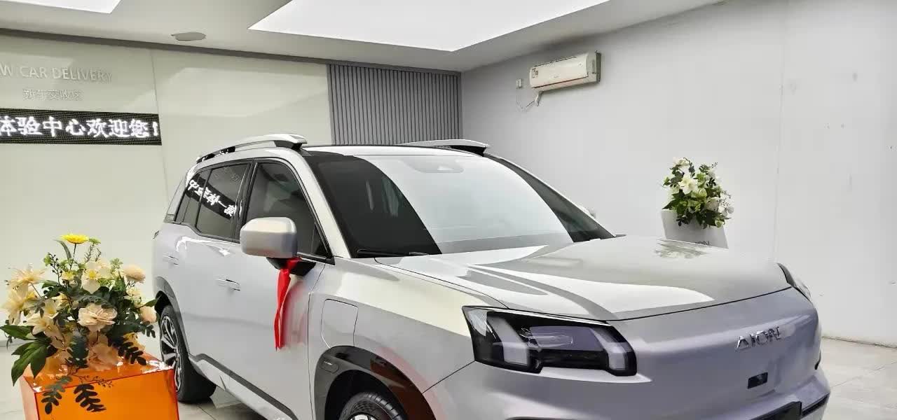 广汽埃安的SUV，一定要买白色的，太霸气。