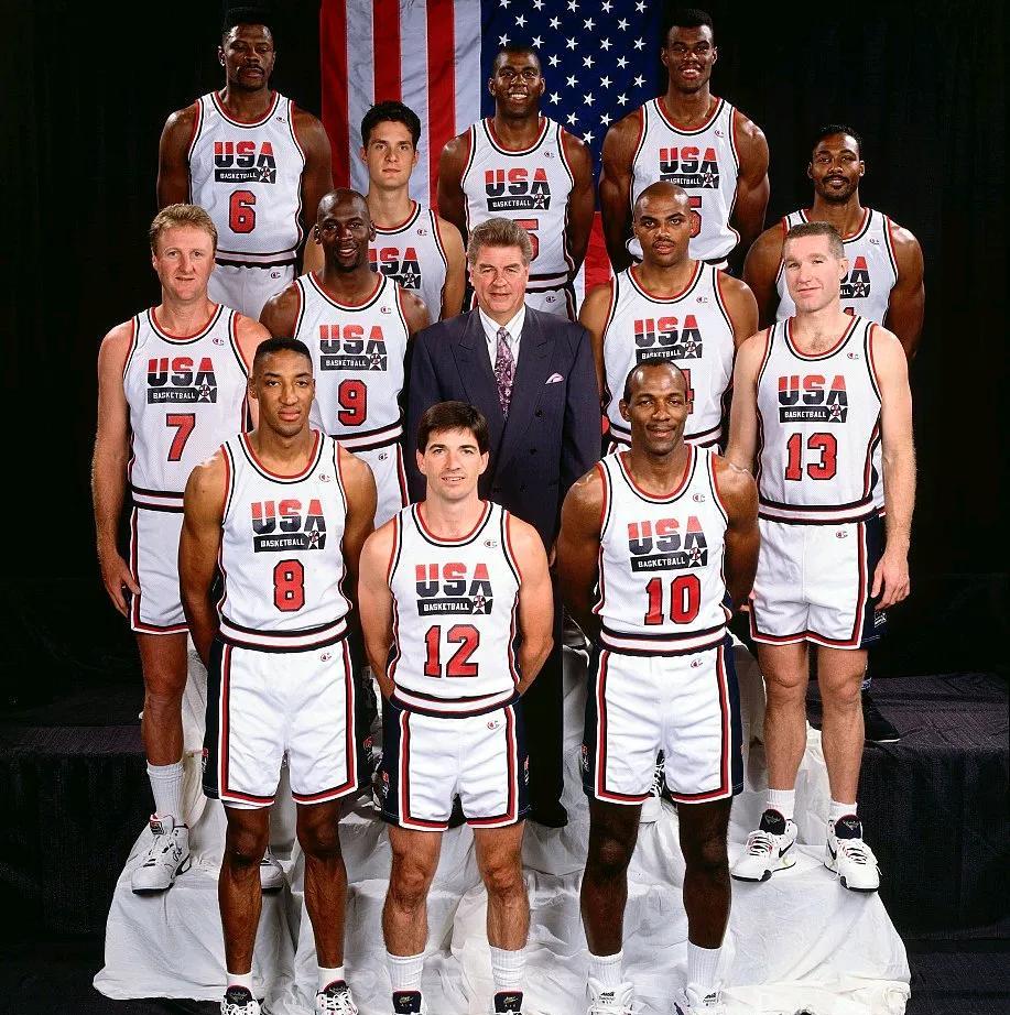 这才是真正的梦之队没有之一！这是几代人的青春、热血、梦想。1992的NBA梦一魂