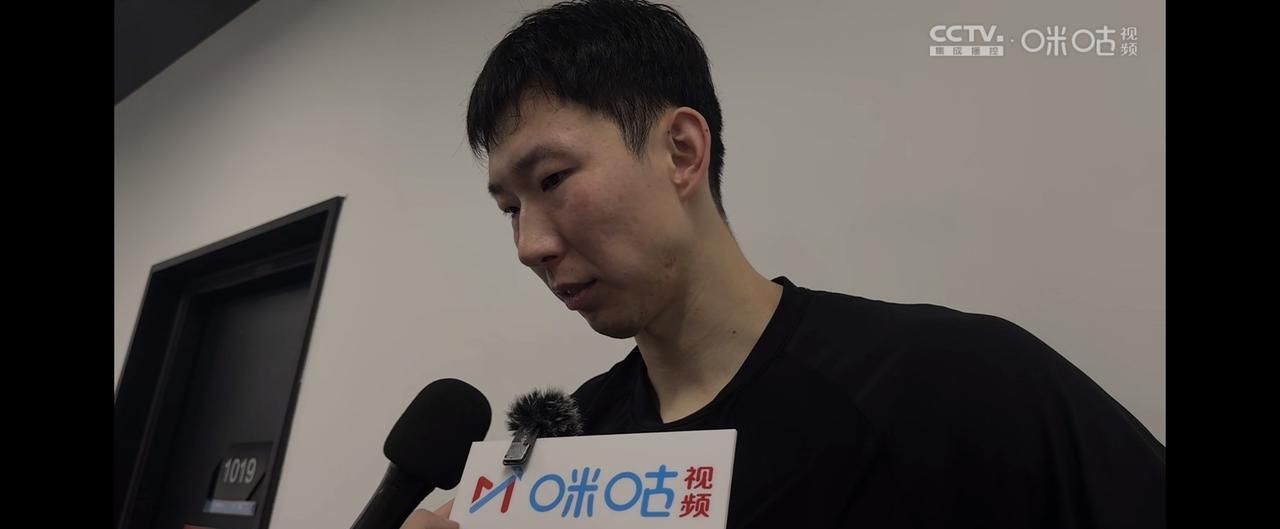 北京广厦系列赛打完，必须承认周琦仍是内线大魔王！布朗第一小外！
1.布朗狂揽41