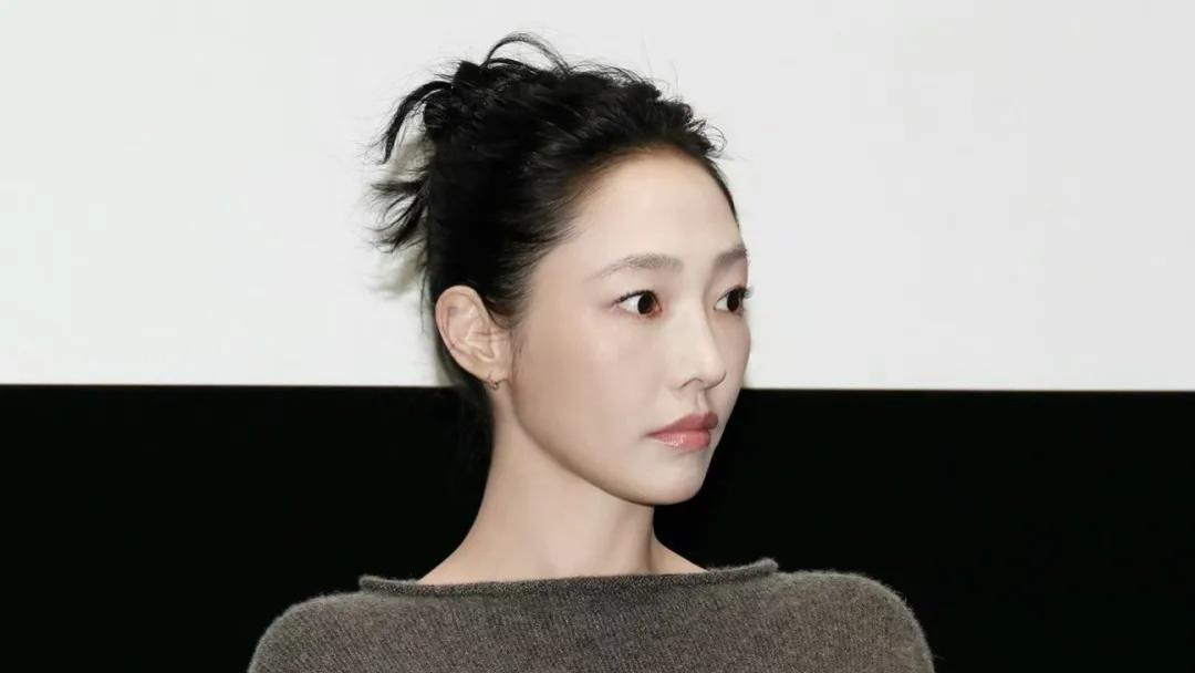 白百何：掀翻内娱，顺手的事