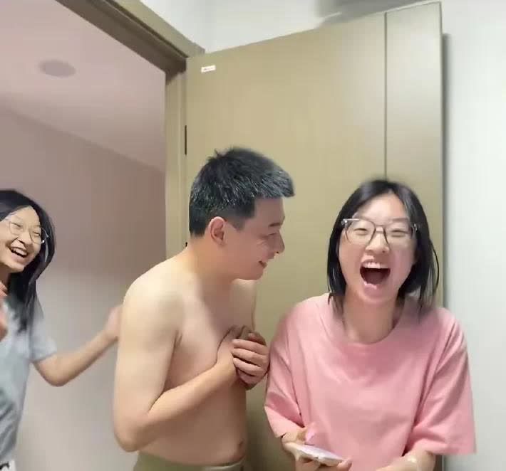 终于看到一个比较接地气的分数了！288！你没有看错，在全网都在晒高分的时候突然冒