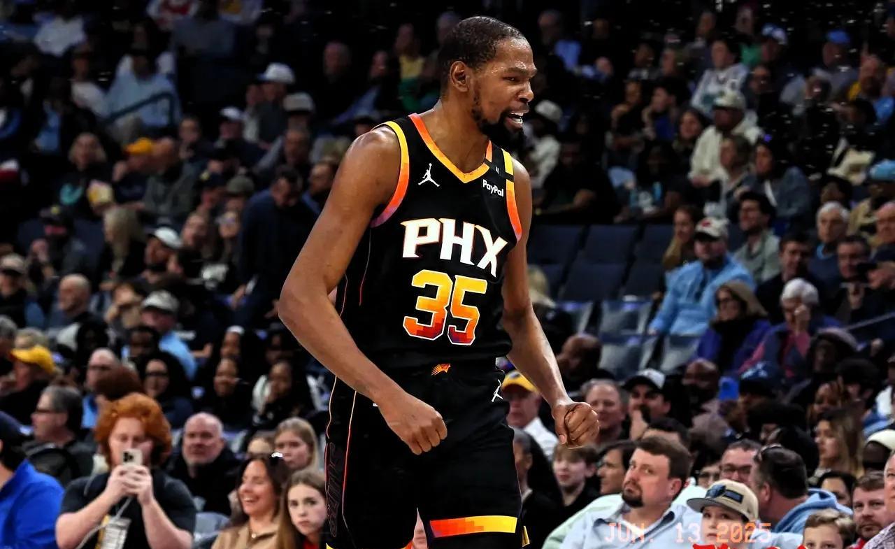 NBA休赛期这潭水，真的是要被搅翻天了！太阳随队记者爆料，KD下周大概率被交易，