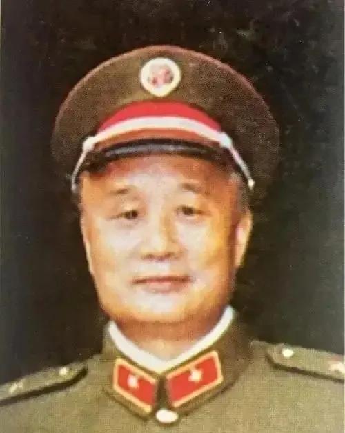 1979年，许世友要求163师师长边贵祥放了越南俘虏，谁知边贵祥直接拒绝：“罢官