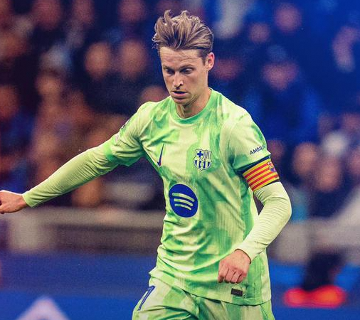 欧冠半决赛巴萨6 - 7惜败 国米球员或因夺冠捧得金球