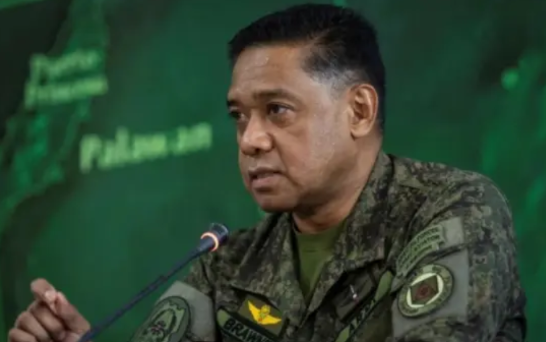 莫迪怕是要惊掉下巴了！菲军参谋长声称：“中国是菲印共同敌人”！这番言论瞬间激怒了