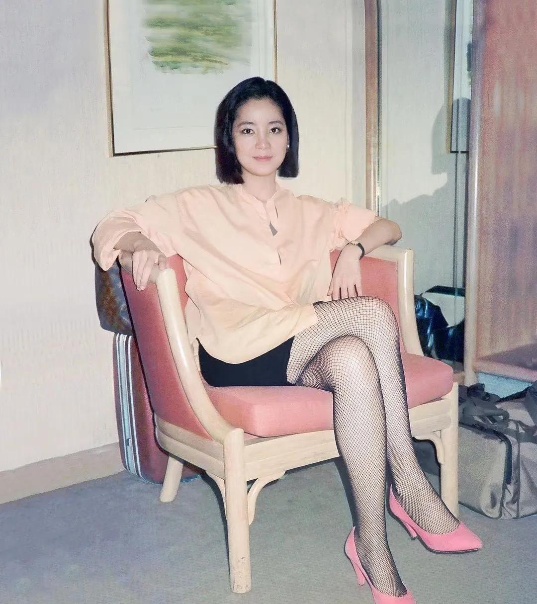 1984年，
31岁的邓丽君在香港