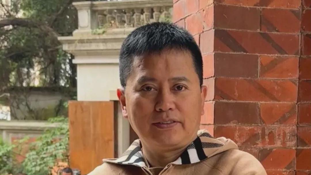 【2025迎国庆●贺金秋】——特邀著名画家李晓峰