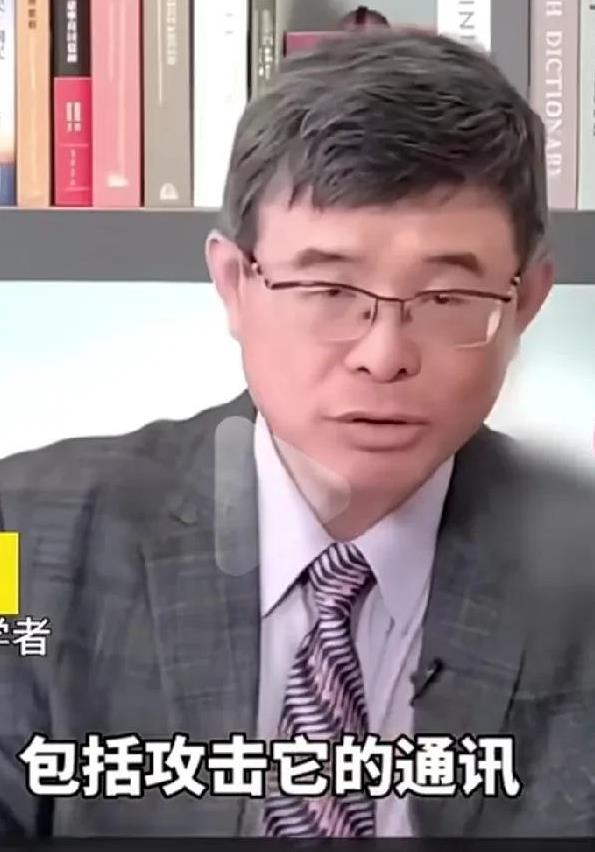绿独学者叫嚣：“源头打击，先发制人”。
日前，绿独学者吴嘉隆在采访中狂妄至极，他