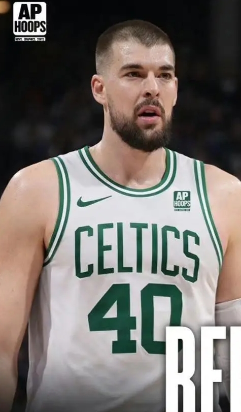 据名记Michael Scotto报道，联盟消息人士透露，快船中锋祖巴茨在交易市