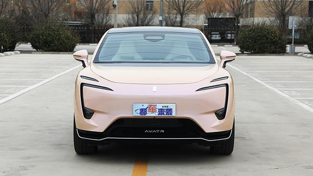 竞争蔚来EC7，新车售价27.99万起值么？解读2025款阿维塔11纯电版