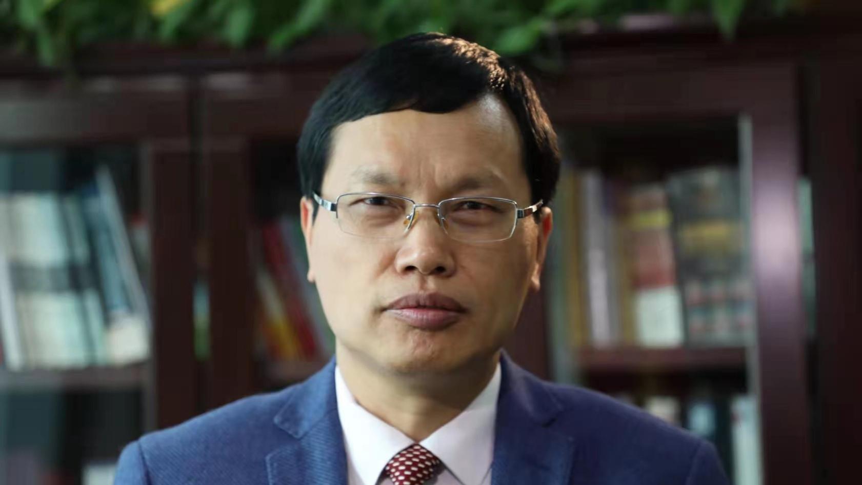 星斗其学：货币史上的黄金与纸币