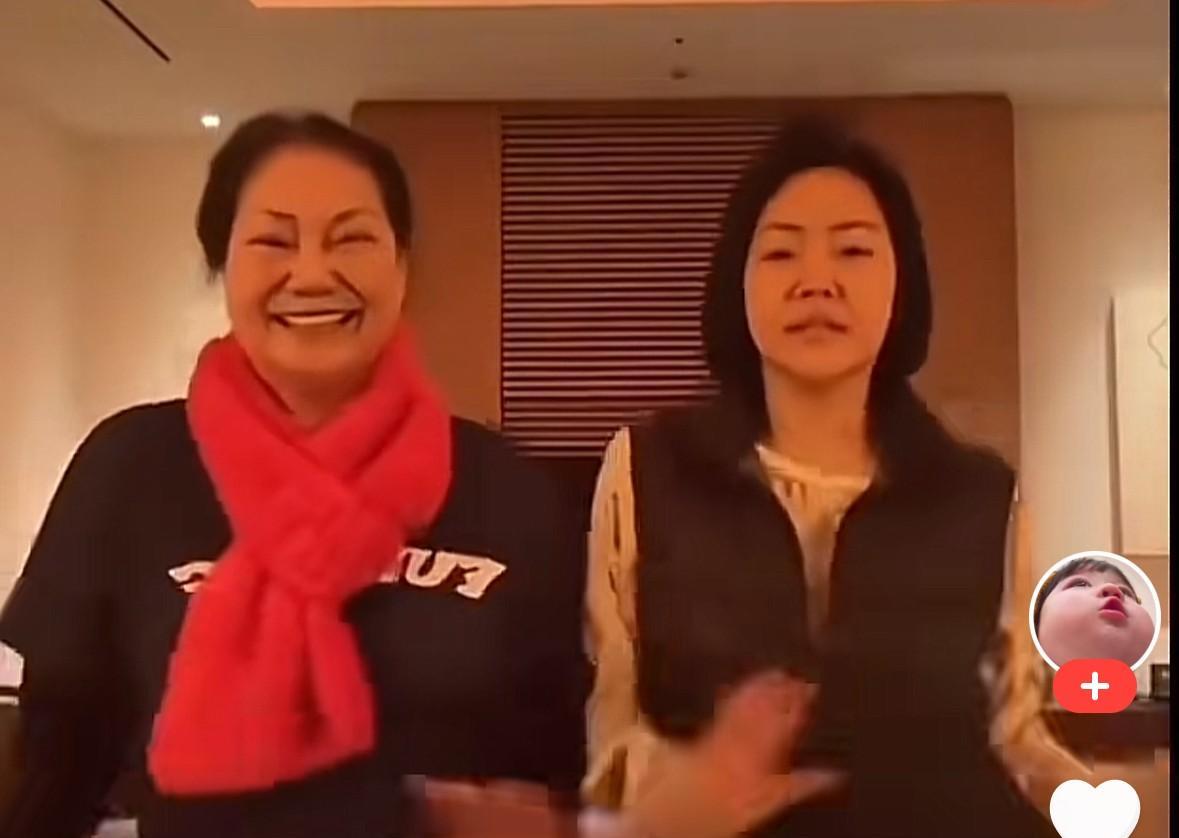 大家发现没有，大s去世头天晚上，小s发的跟黄春梅的热舞视频两个人就不对劲儿。
S