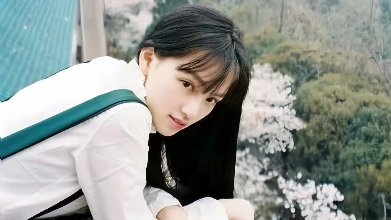 985大学，被围剿的初代校花