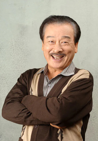 据韩媒报道，韩国资深演员李顺载于25日凌晨去世，终年91岁，他的家人证实了这一消