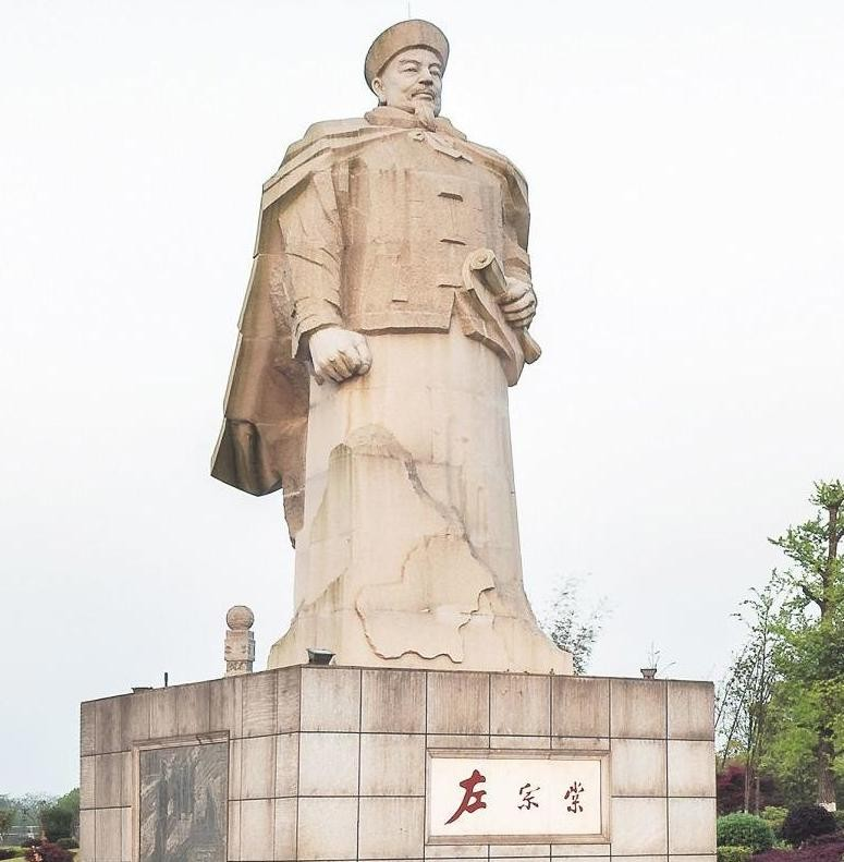 左宗棠打下新疆最后一座城时，万没想到，城中还有五千多印度人，面对这些印度人左宗棠