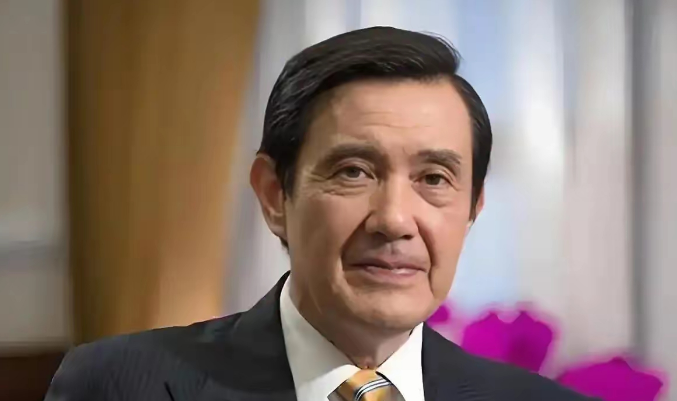 马英九终于体会到什么叫“冷板凳”！

虽说马英九4次防陆，但一直没搞懂一件事：大