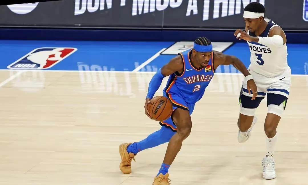 NBA总决赛明天八点半开打，#nba 总决赛# 今年由两支小城市球队，雷霆对阵步