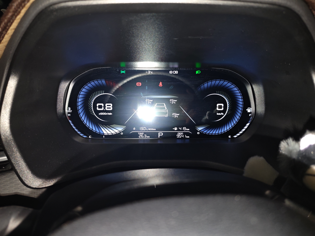 你们的帝豪油耗高吗
养不起了，我想卖掉谁能劝劝我