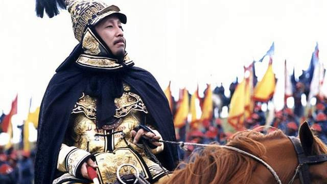 一位70多岁的老人 康熙皇帝得知他的身世 马上将他凌迟处死