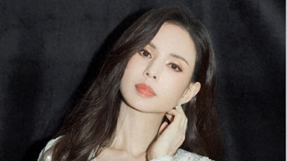 恕我直言，小龙女我只认刘亦菲，李若彤的扮演get不到美
