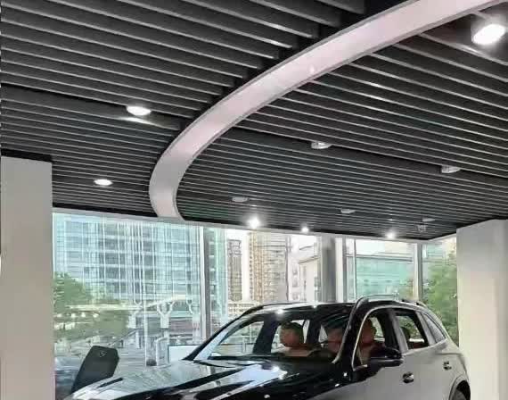 这就是赤裸裸的现实！
1.长城每卖一辆车，可赚 5706 元；

2.长安