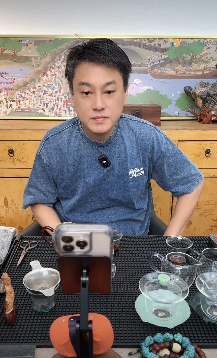 刚刚，朱孝天开播说，我们中国人就有种地的基因，他说，他吃完荔枝，荔枝核他就想种起