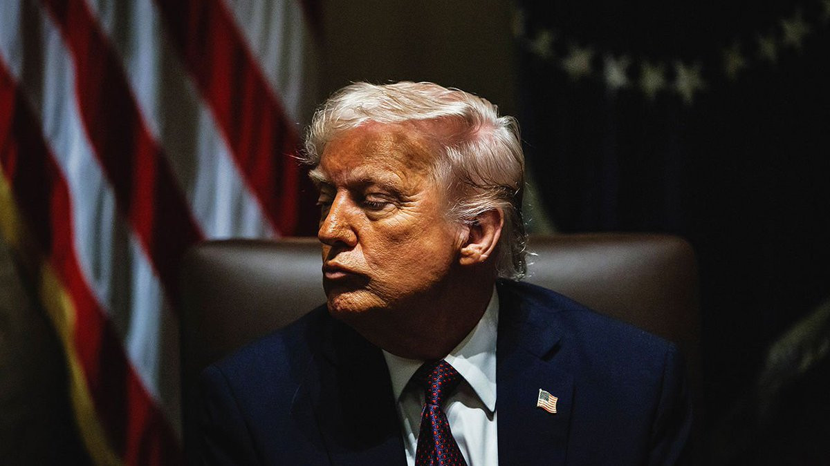 CNN 最新民调显示，特朗普是历史上最糟糕的总统。