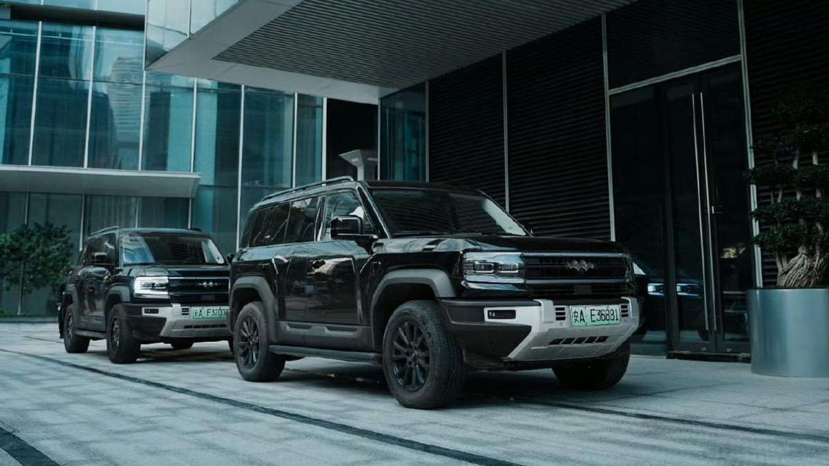 刚追完《惊蛰无声》，被大幂幂和方程豹双双圈粉了！