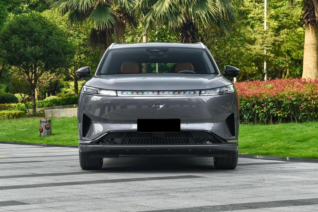 大五座新能源SUV！限时15.99万起，5米长+二排电动魔毯