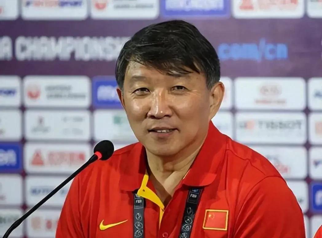 宫鲁鸣确实是国内最好的教练！仅仅一场热身赛，就可以看出他的排兵布阵还是独树一帜。