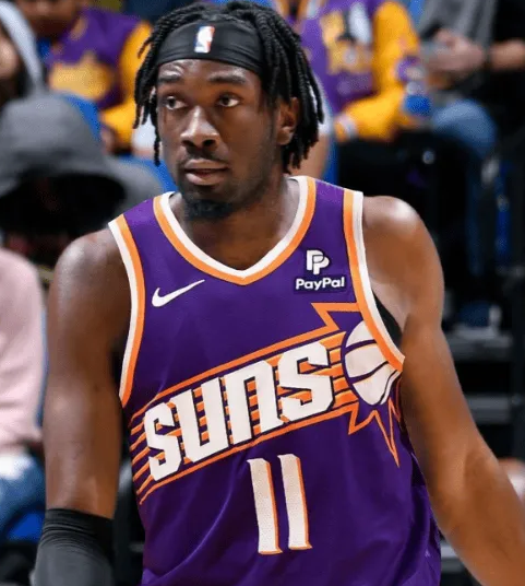 美记发布太阳对阵步行者的比赛太阳方面伤病报告：
马克-威廉姆斯右膝盖伤病管理将轮