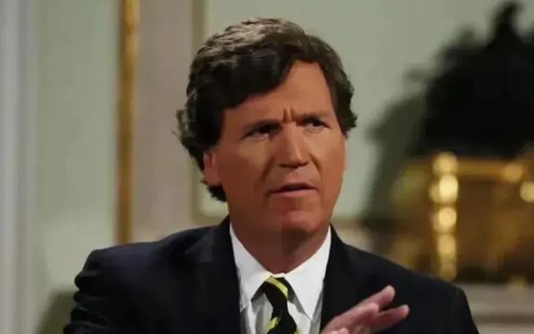 美国记者表示，摧毁乌克兰的是美国！
美国一直怂恿乌克兰加入到北约之中，在此之前不