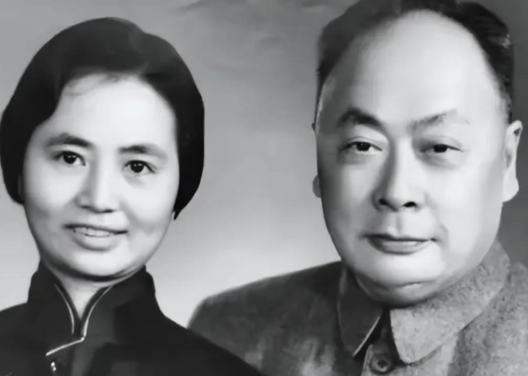 1964年陈毅和张茜闹矛盾，深夜问秘书：离婚办什么手续，后来如何？

张茜原名掌