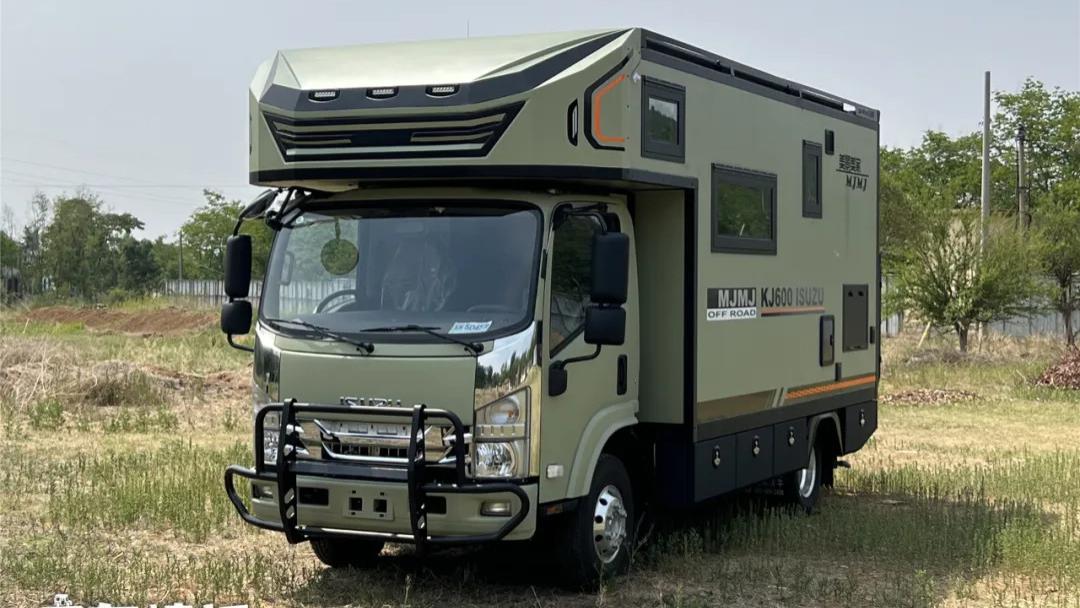 自带发电站的房车？每天自产15-20度电，用着比新能源车更省心