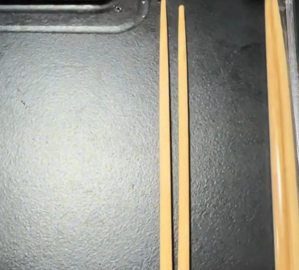 又一个黑胖东来天津的那个
你觉得是不是不蹭点流量不中啊
还是想当下一个裤头姐啊