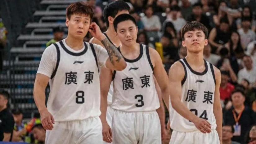 广东队狂胜48分！1小将力压胡明轩、徐杰，砍全队最高分