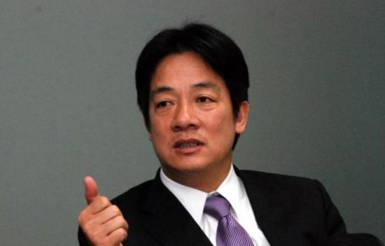 赖清德叫嚣绝不投降背后藏着什么玄机
最近台湾地区领导人赖清德在所谓全社会防卫韧性