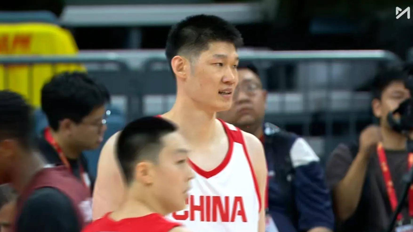 中国男篮77-49委内瑞拉，数据一清二楚，不是张宁，最大功臣是他