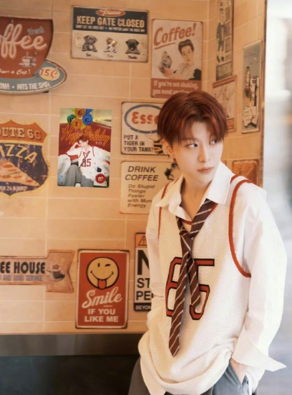 这三个人都好帅啊！王一博范丞丞，梓渝 都是爱豆出来的！！！都有这不同的事业发展呀