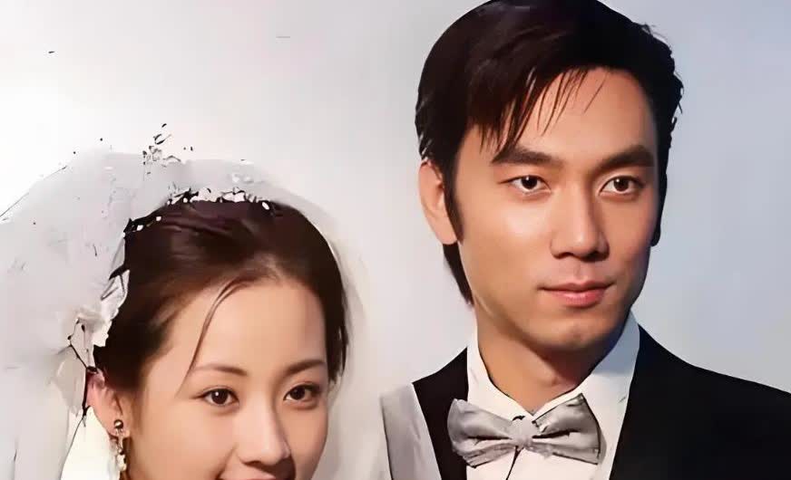 那年，林依轮跟妻子提出离婚，转身就娶了年轻貌美的超模西华，还十分信任地拿出 60