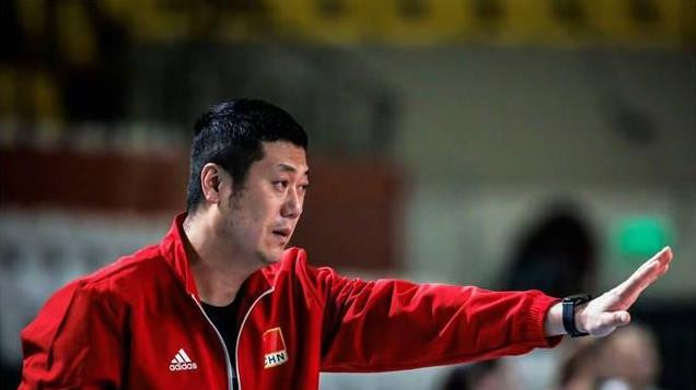 三大球实权派都是辽宁名宿！赖亚文借郎平之口，点出女排换帅原因