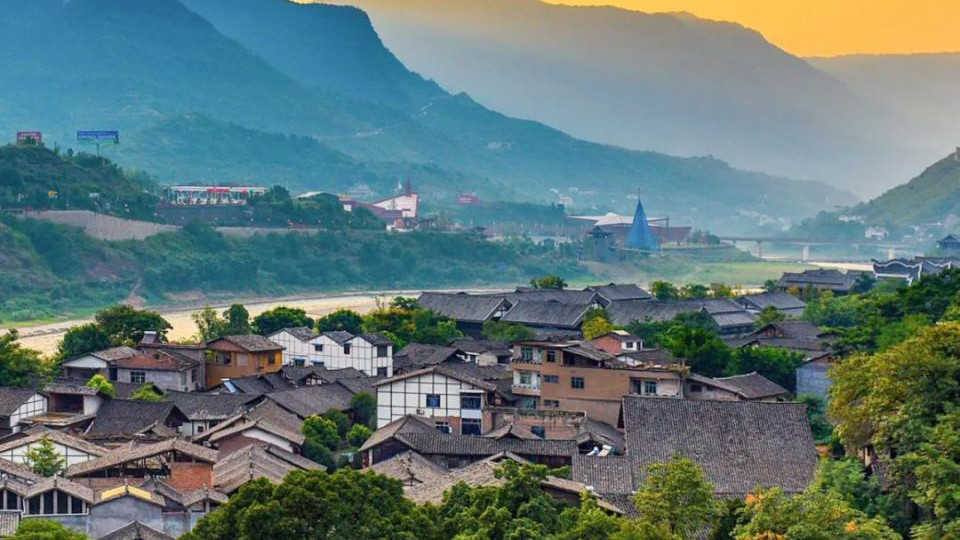 百元喝出千元品质！茅台镇酱香酒的“黄金价位”秘密大公开