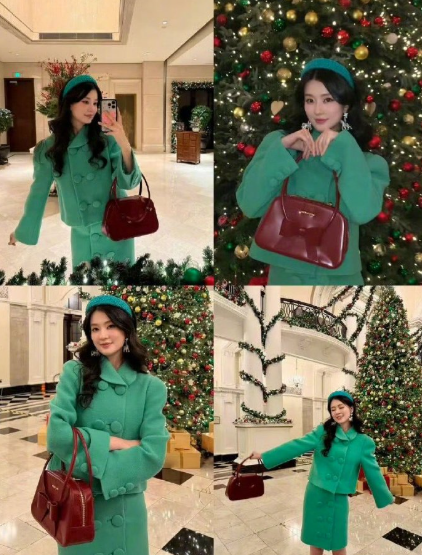 红配绿的圣诞氛围感天花板，墨绿千金裙撞上红棕手袋，温柔又贵气～ ​​​