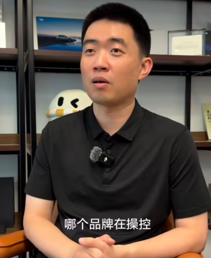 【李想：我知道哪个品牌在操控水军黑我们】