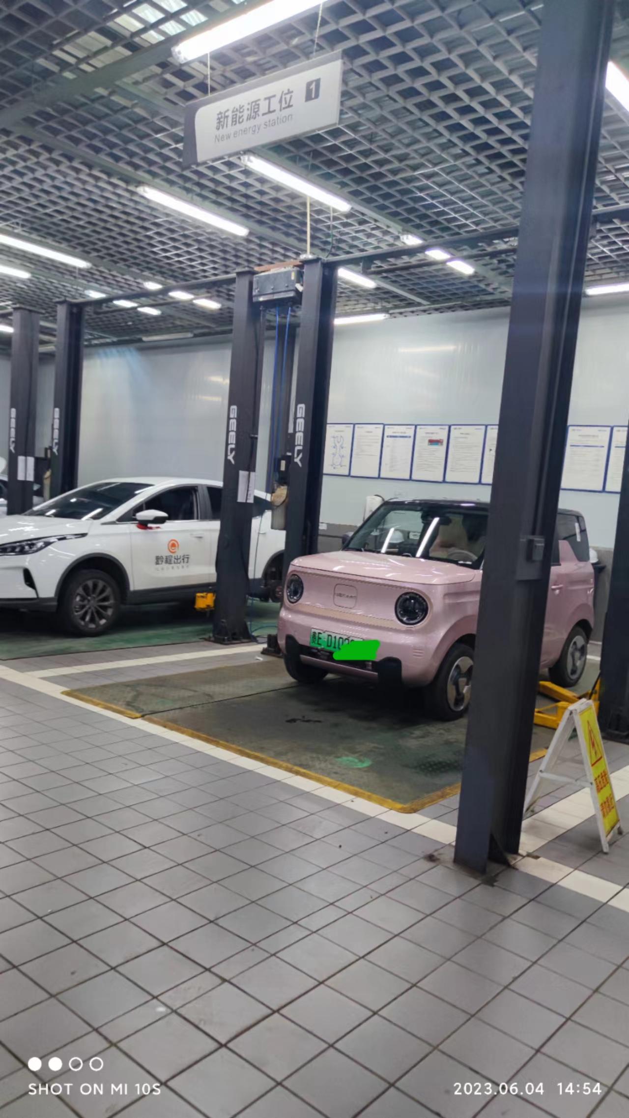 熊猫mini9000多km，刹车片磨完了