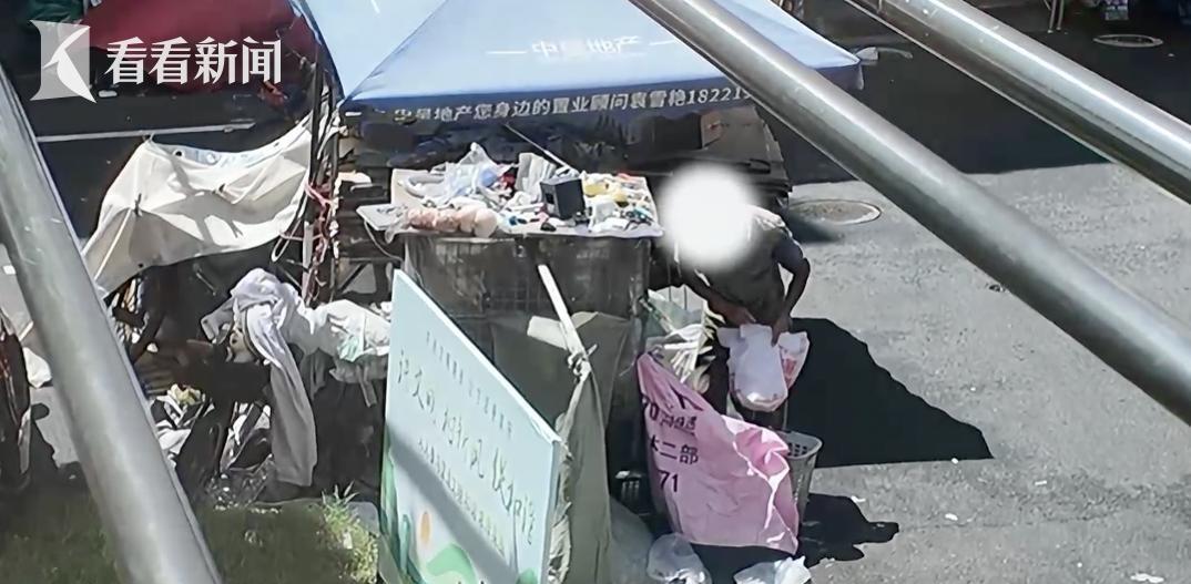 7月10日，据鲁中晨报报道，2025年2月起，上海浦东某小区一对夫妇长期占用公共